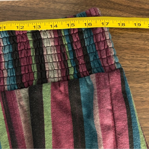 Torrid Striped Multicolor Women's Shorts 1X - Picture 7 of 10